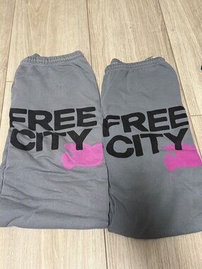 freecity Kids Gray Sweatpants with Black Logo and Pink Accent